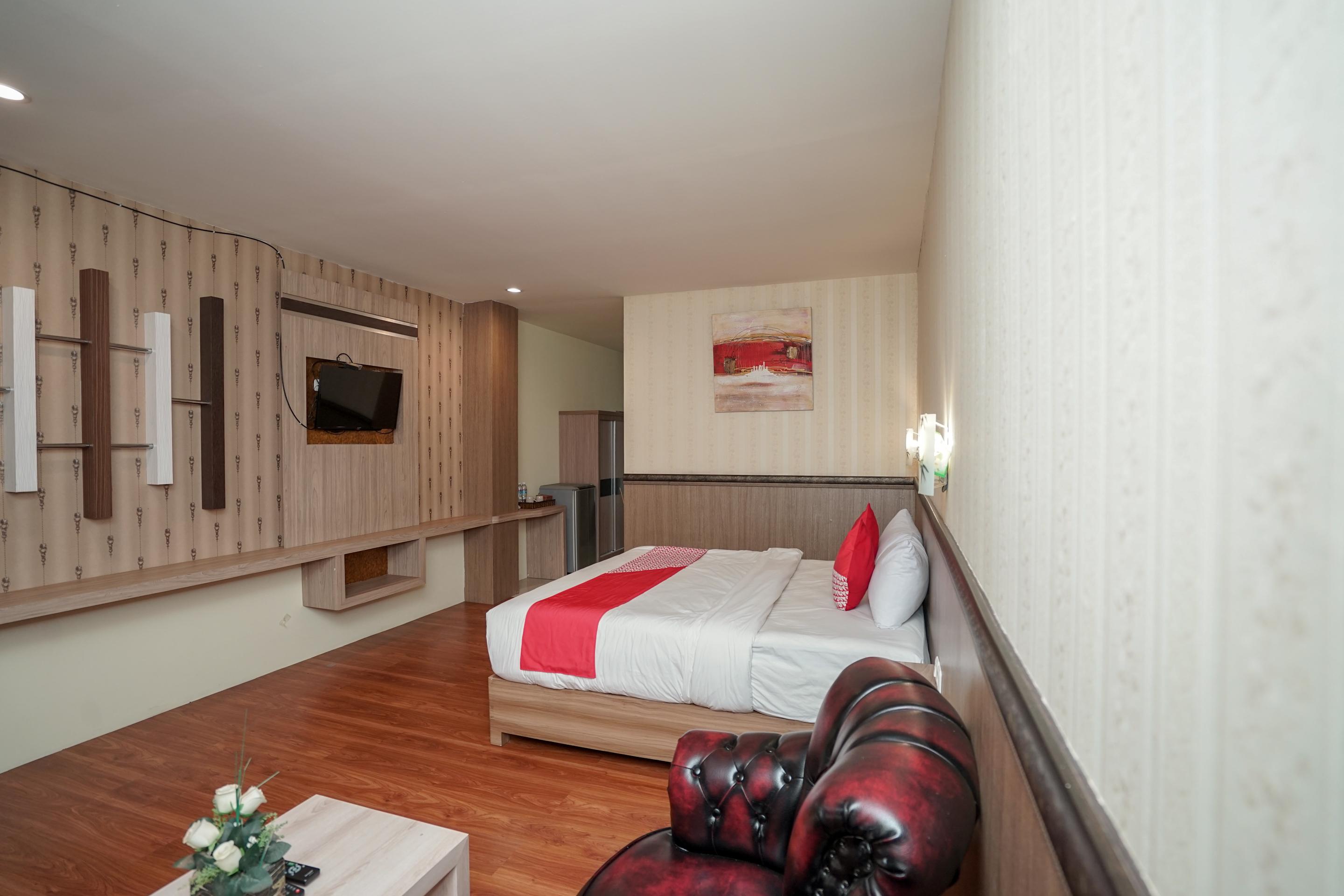 Urbanview Hotel Best Skip Palembang Kültér fotó